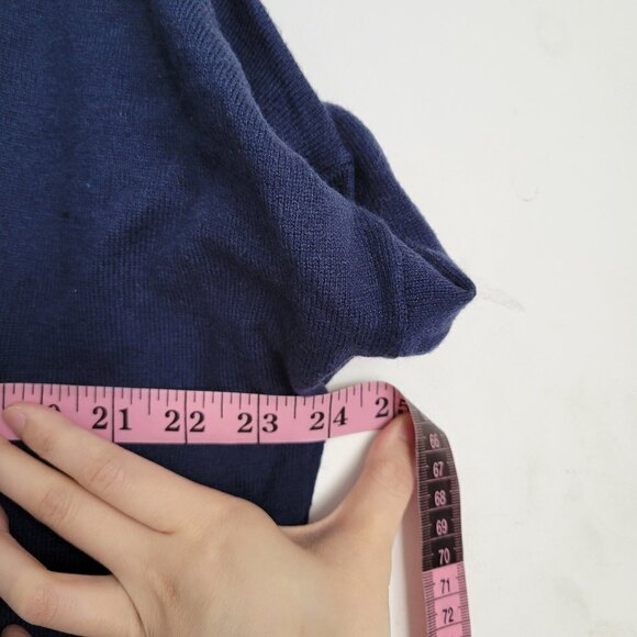 NEW Express Wool V Neck Long Sleeve Pullover Sweater Black Lace Shoulder Large - Picture 11 of 15